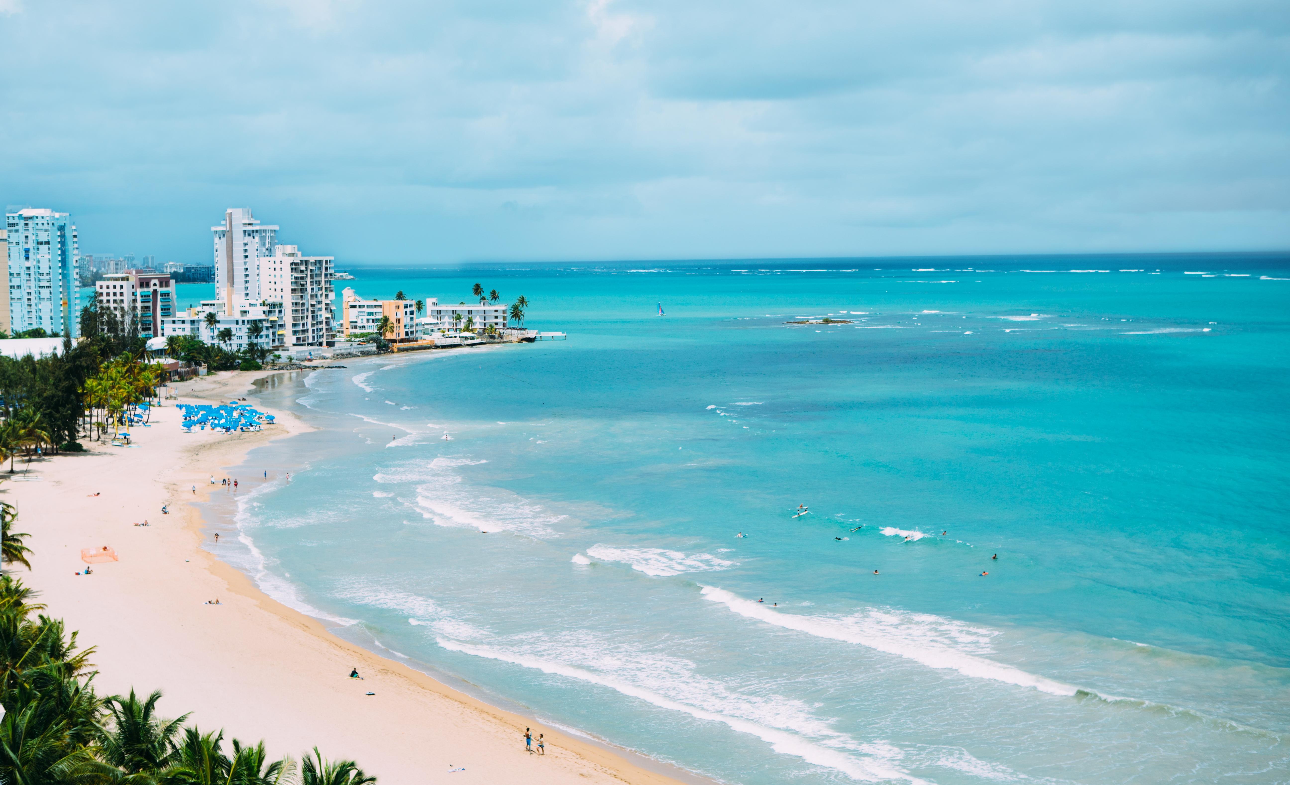 Courtyard By Marriott Isla Verde Beach Resort San Juan Exteriör bild
