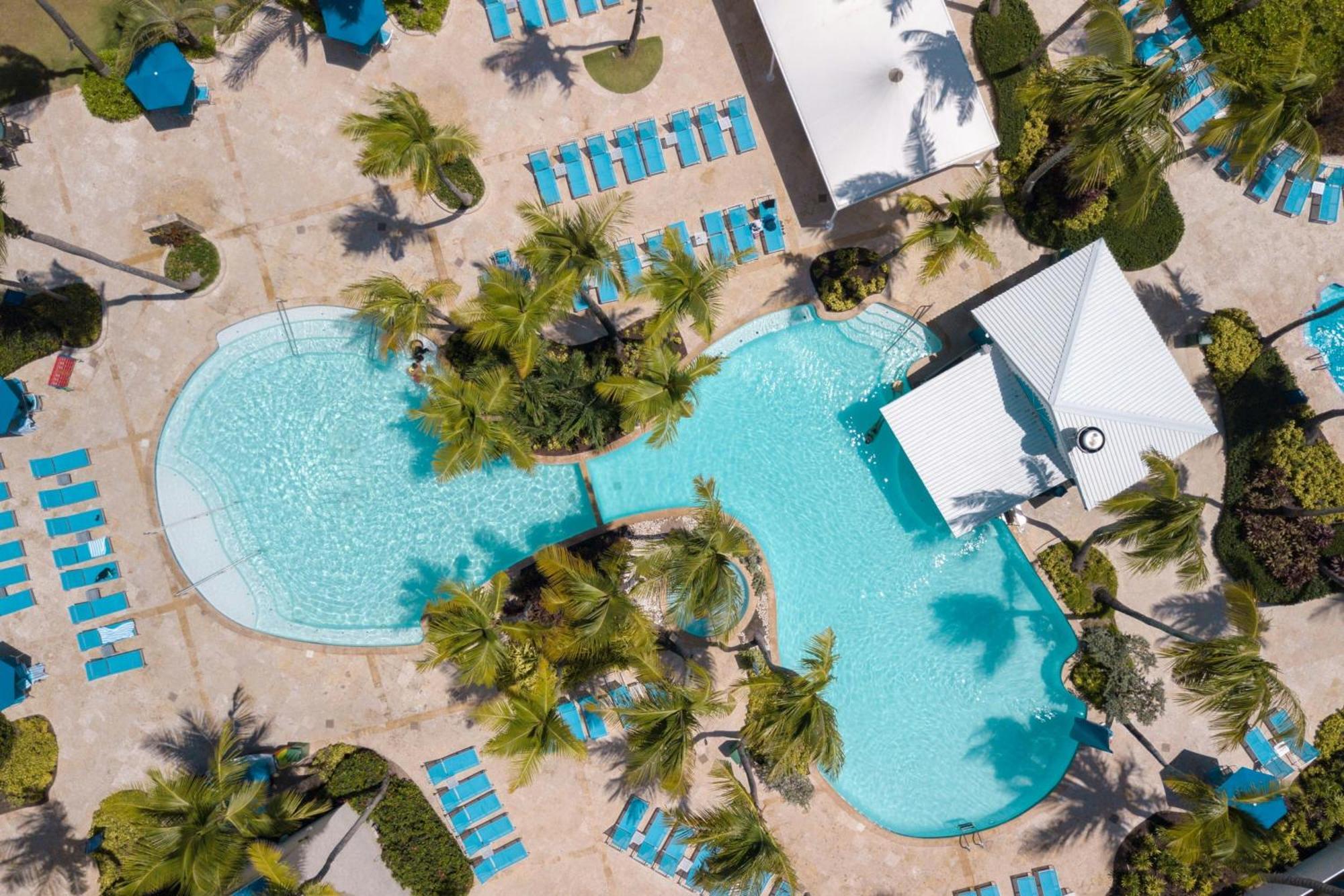 Courtyard By Marriott Isla Verde Beach Resort San Juan Exteriör bild